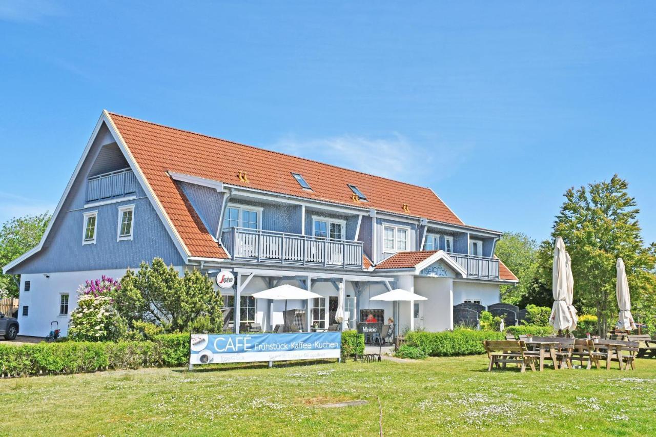 Hotel Inselglueck Lohme Exterior photo