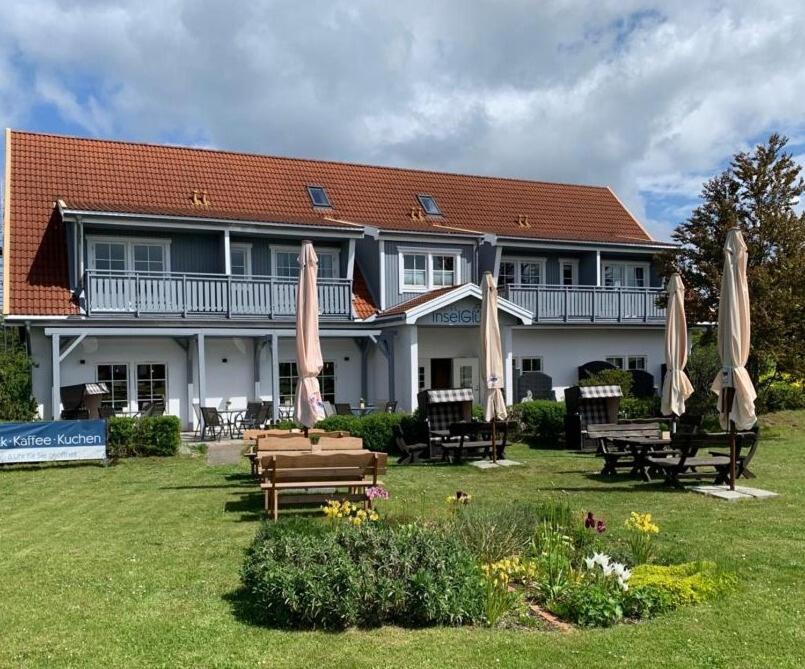 Hotel Inselglueck - Restaurant & Cafe Lohme Exterior photo