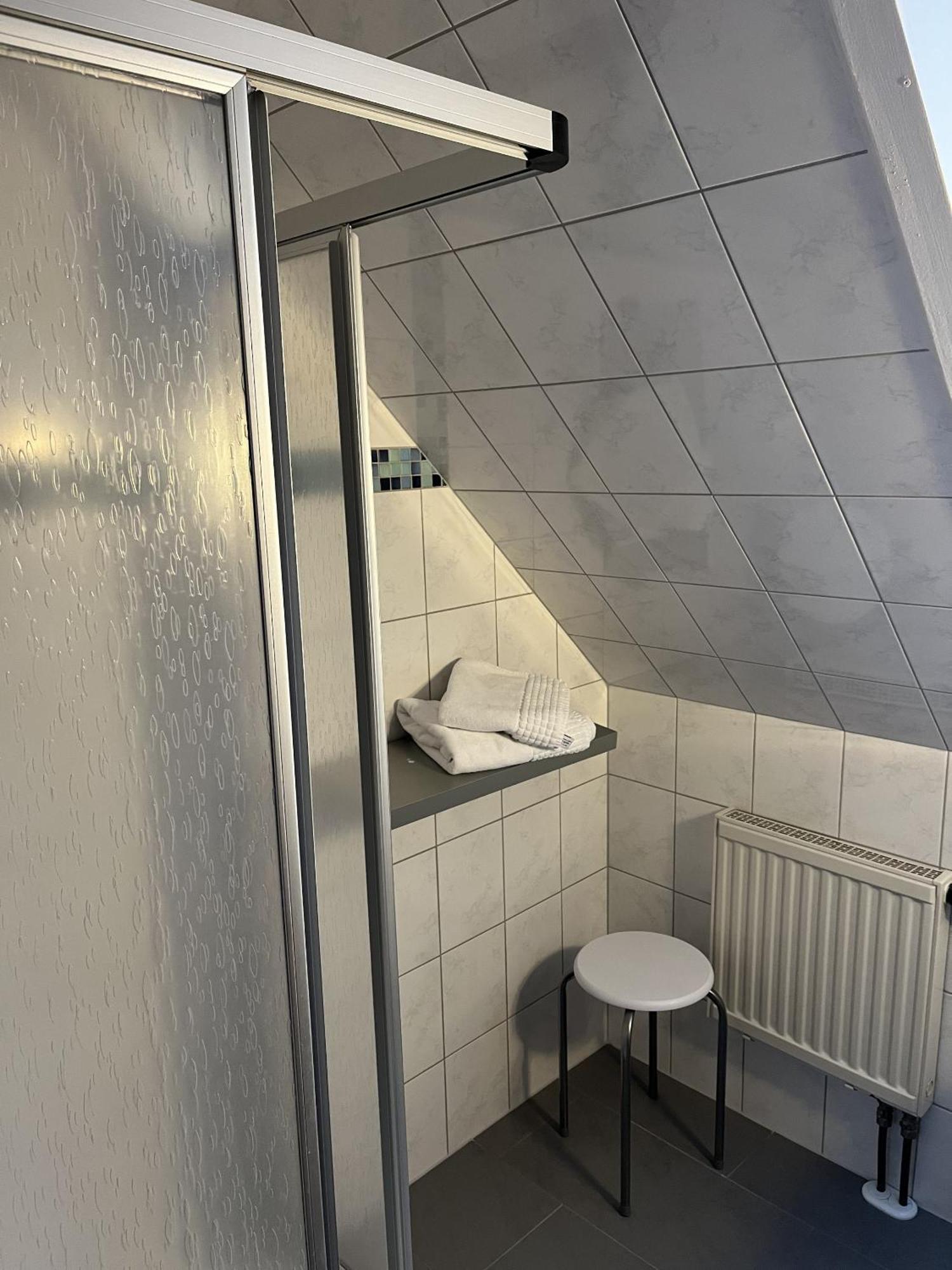 Hotel Inselglueck - Restaurant & Cafe Lohme Room photo
